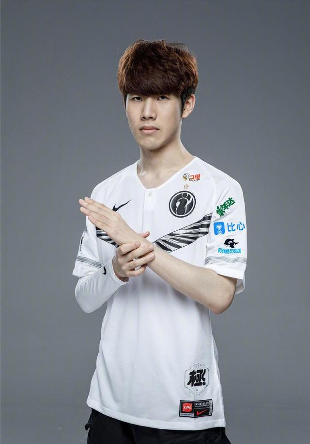 时间线与资 时间线与资